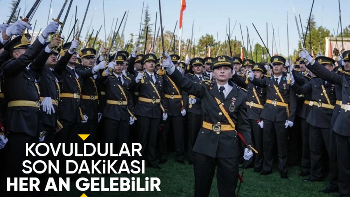 Kılıçlı yemin soruşturması: YDK teğmenler için toplanacak