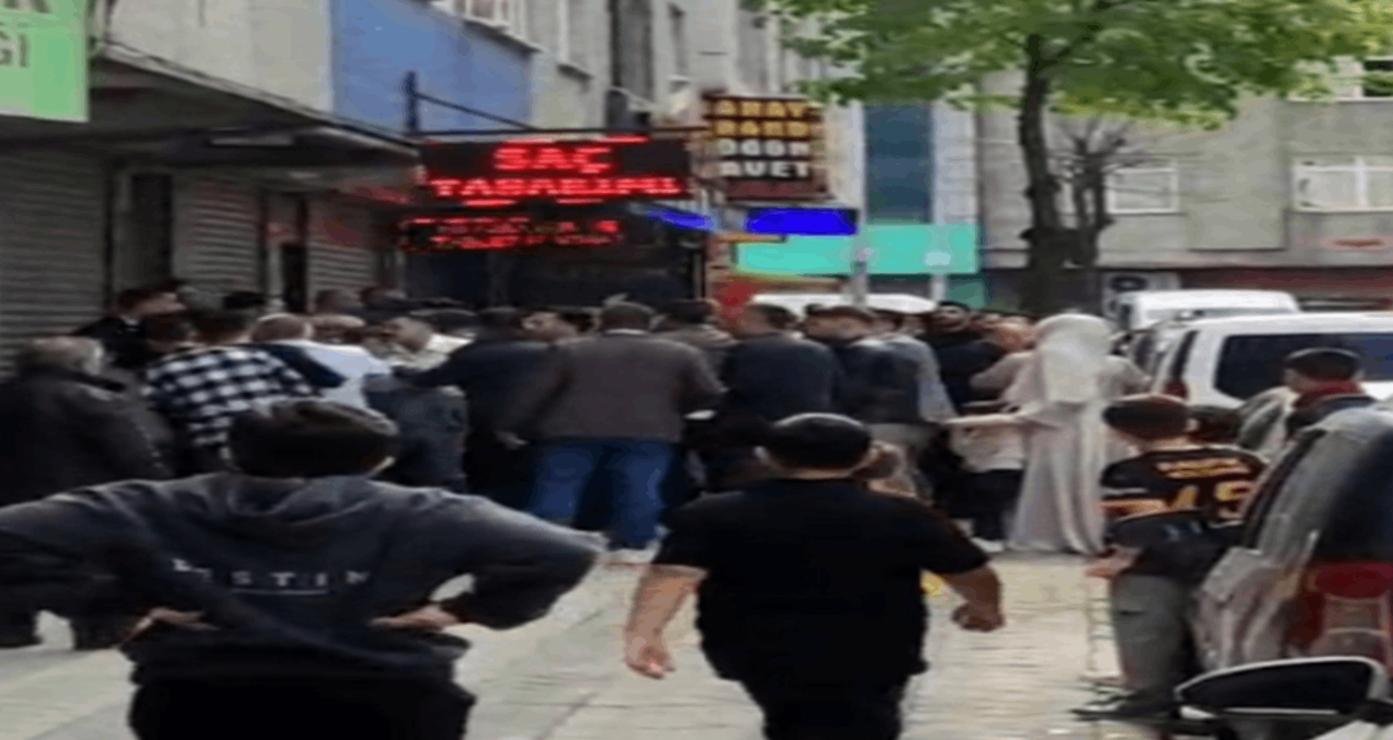 Düğün kavgası sokağa kadar taştı